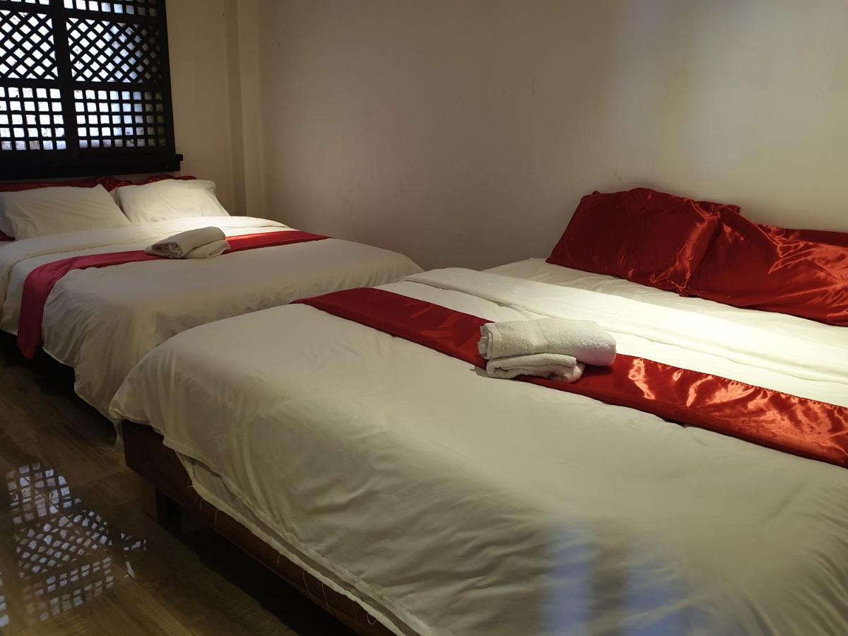 Miley Lodging Restobar New Busuanga Bagian luar foto